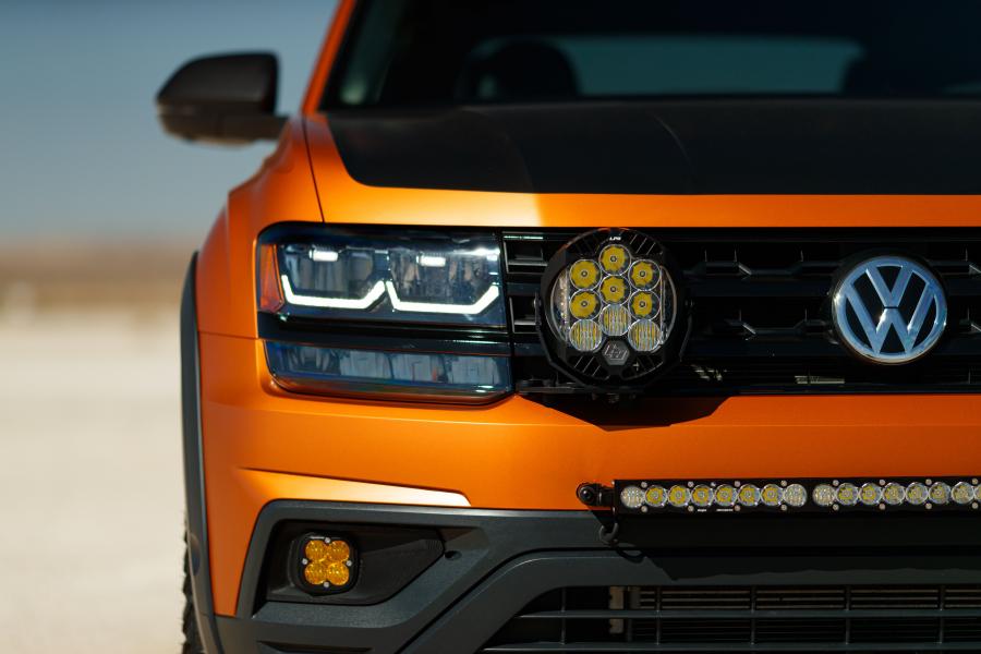 Детали экстерьера Volkswagen Atlas Adventure Concept 2019 года  (фото 4 из 21)